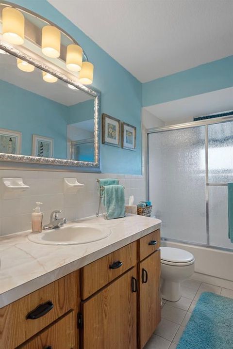 Activo con contrato: $525,000 (3 camas, 2 baños, 1904 Pies cuadrados)