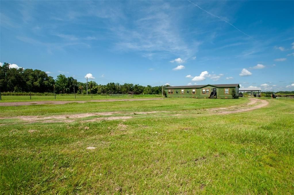 待售: $475,000 (4 贝兹, 2 浴室, 2280 平方英尺)