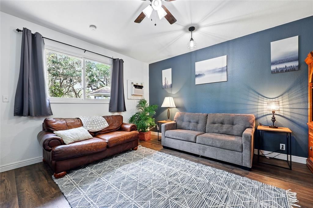 待售: $1,467,350 (4 贝兹, 3 浴室, 3855 平方英尺)