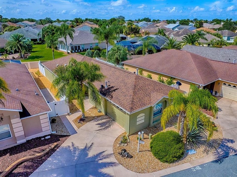 合同活跃: $359,000 (3 贝兹, 2 浴室, 1398 平方英尺)