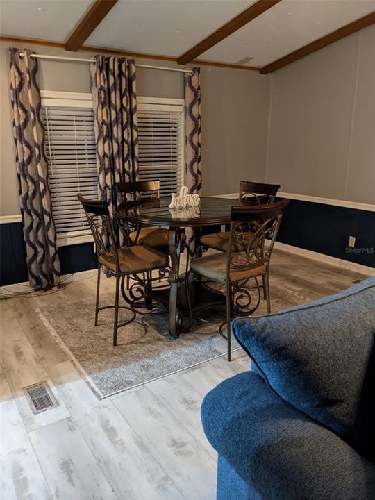 For Sale: $180,000 (4 beds, 3 baths, 1912 Square Feet)