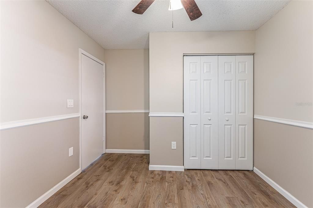 Под контрактом: $1,850 (3 спален, 2 ванн, 1089 Квадратных фут)