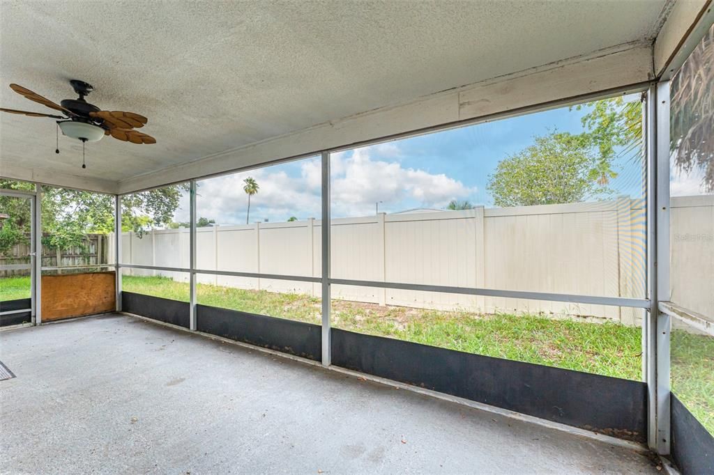 Под контрактом: $1,850 (3 спален, 2 ванн, 1089 Квадратных фут)