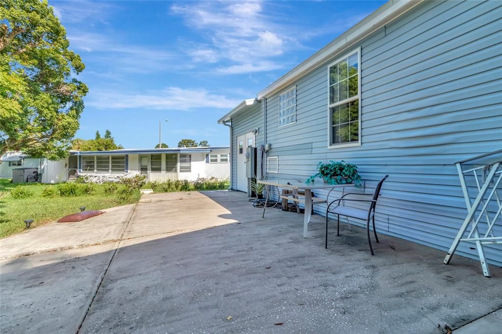 На продажу: $210,000 (3 спален, 2 ванн, 1720 Квадратных фут)