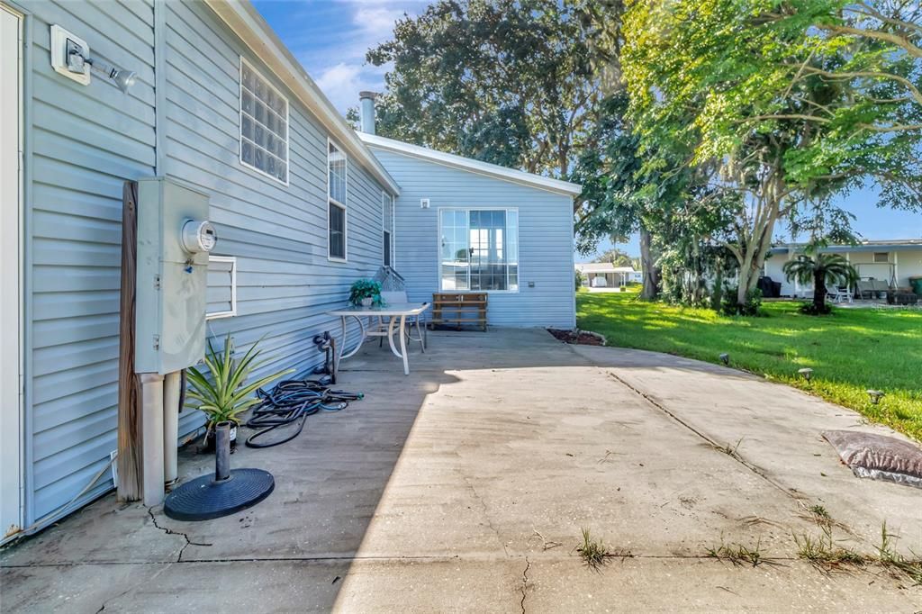 На продажу: $210,000 (3 спален, 2 ванн, 1720 Квадратных фут)