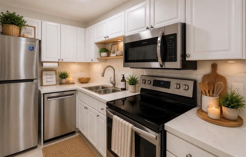 Activo con contrato: $129,900 (1 camas, 1 baños, 899 Pies cuadrados)