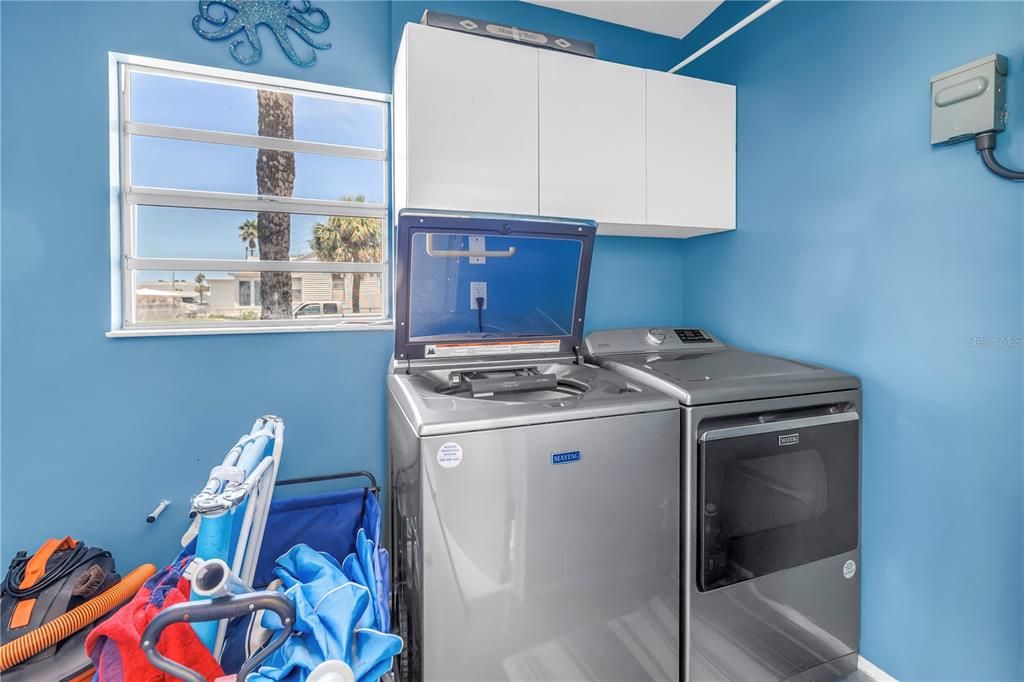 待售: $549,900 (3 贝兹, 2 浴室, 1380 平方英尺)