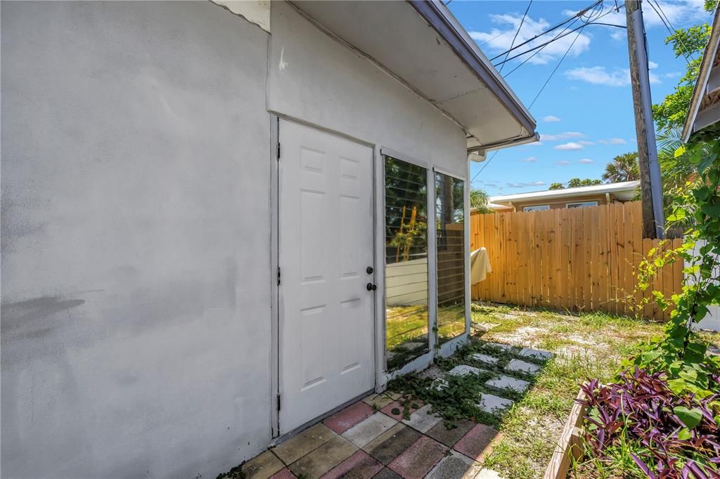 待售: $549,900 (3 贝兹, 2 浴室, 1380 平方英尺)