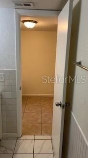 For Sale: $87,000 (1 beds, 1 baths, 806 Square Feet)