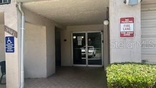 For Sale: $87,000 (1 beds, 1 baths, 806 Square Feet)