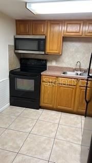For Sale: $87,000 (1 beds, 1 baths, 806 Square Feet)