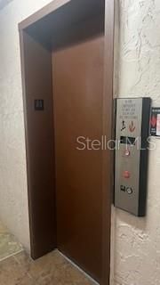 For Sale: $87,000 (1 beds, 1 baths, 806 Square Feet)