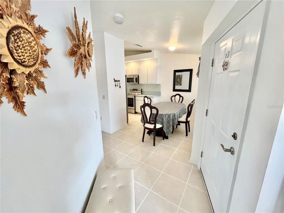 待售: $224,000 (3 贝兹, 2 浴室, 1348 平方英尺)