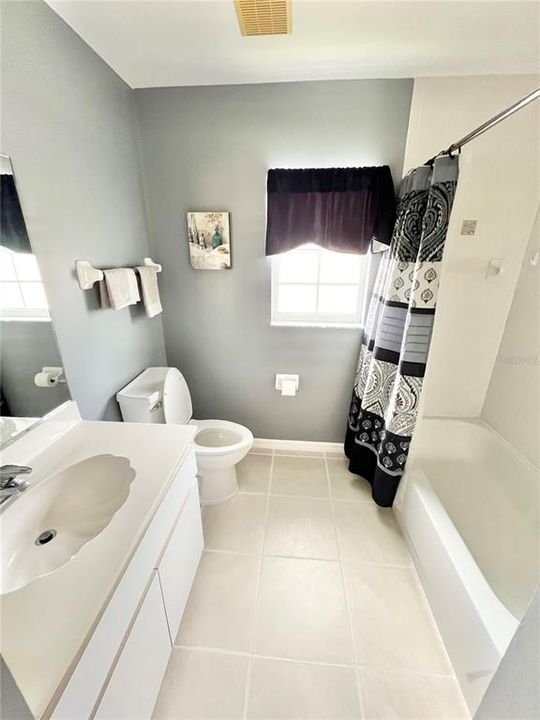 待售: $224,000 (3 贝兹, 2 浴室, 1348 平方英尺)