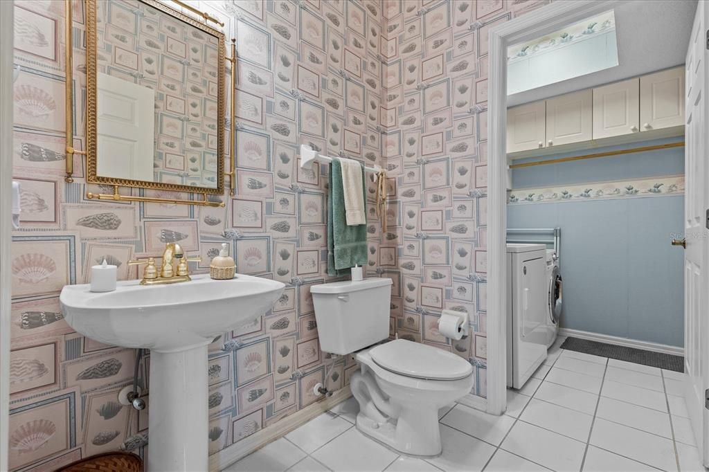 Activo con contrato: $900,000 (3 camas, 2 baños, 2337 Pies cuadrados)