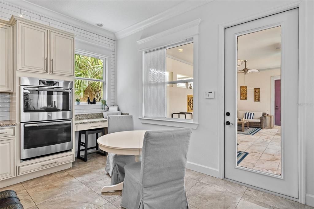 Active With Contract: $745,000 (3 beds, 2 baths, 2283 Square Feet)