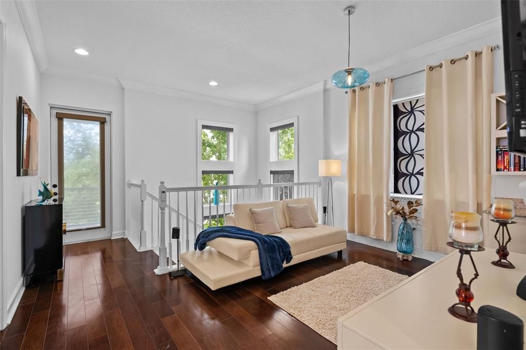 Active With Contract: $745,000 (3 beds, 2 baths, 2283 Square Feet)