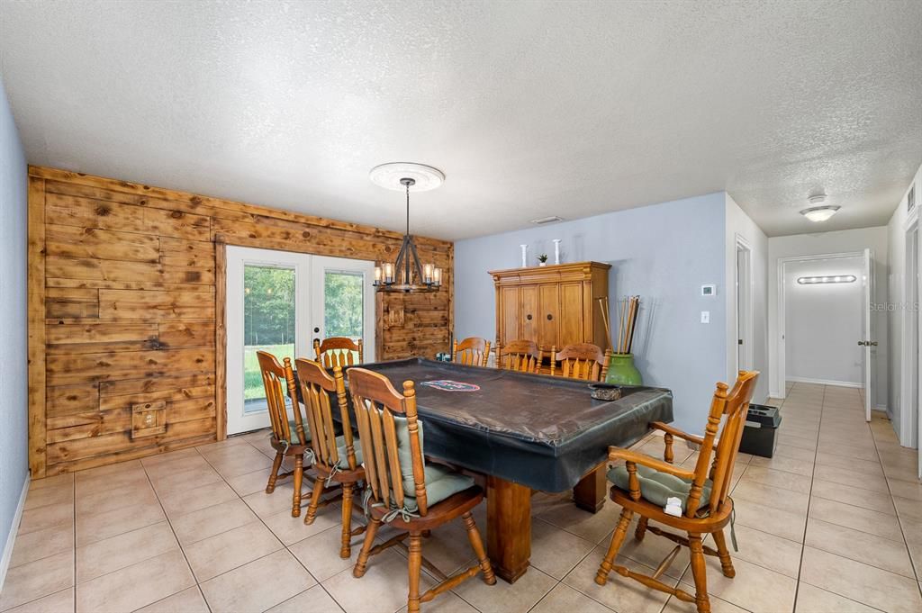 На продажу: $449,000 (4 спален, 3 ванн, 2211 Квадратных фут)