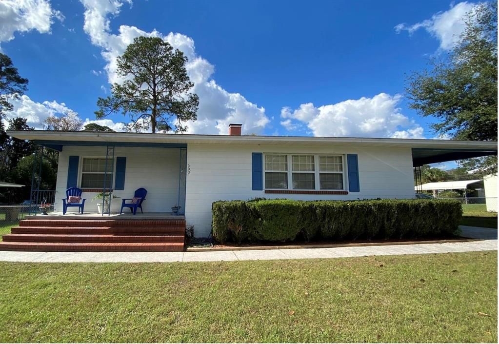 Vendido Recientemente: $190,000 (3 camas, 2 baños, 1096 Pies cuadrados)