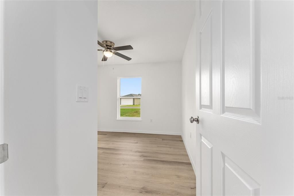 На продажу: $248,900 (3 спален, 2 ванн, 1251 Квадратных фут)