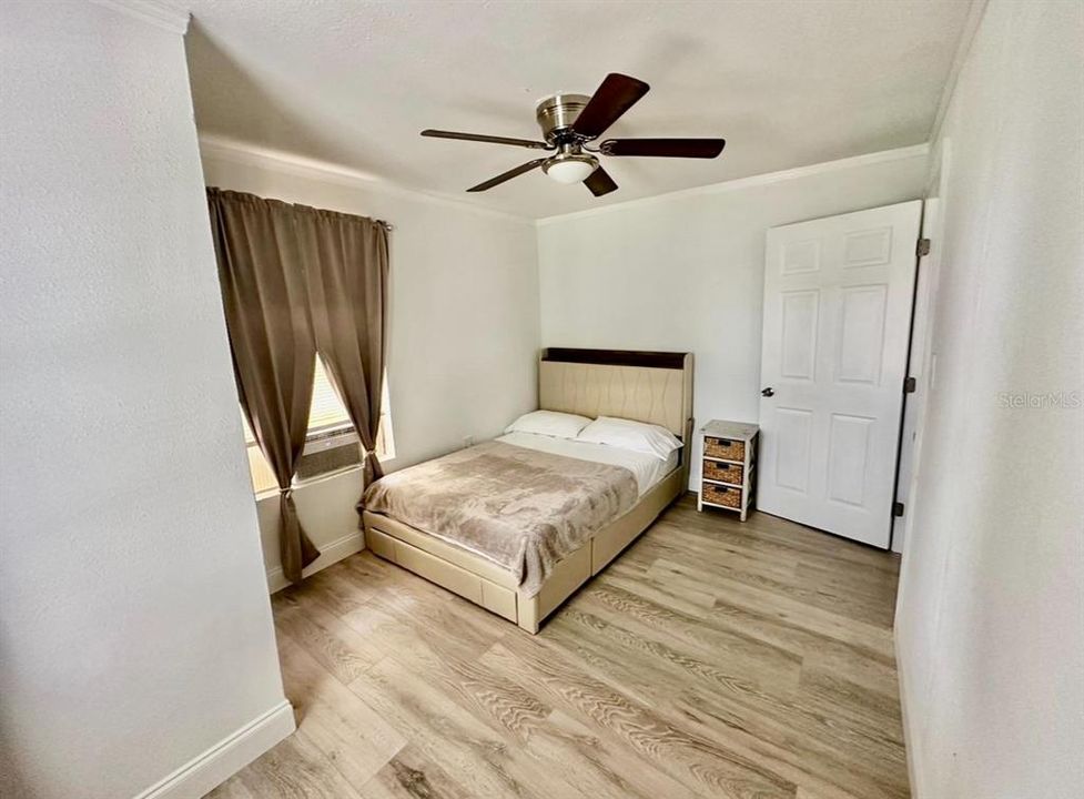 Activo con contrato: $195,000 (3 camas, 1 baños, 860 Pies cuadrados)