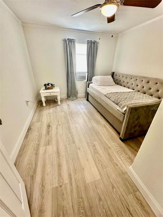 Activo con contrato: $195,000 (3 camas, 1 baños, 860 Pies cuadrados)