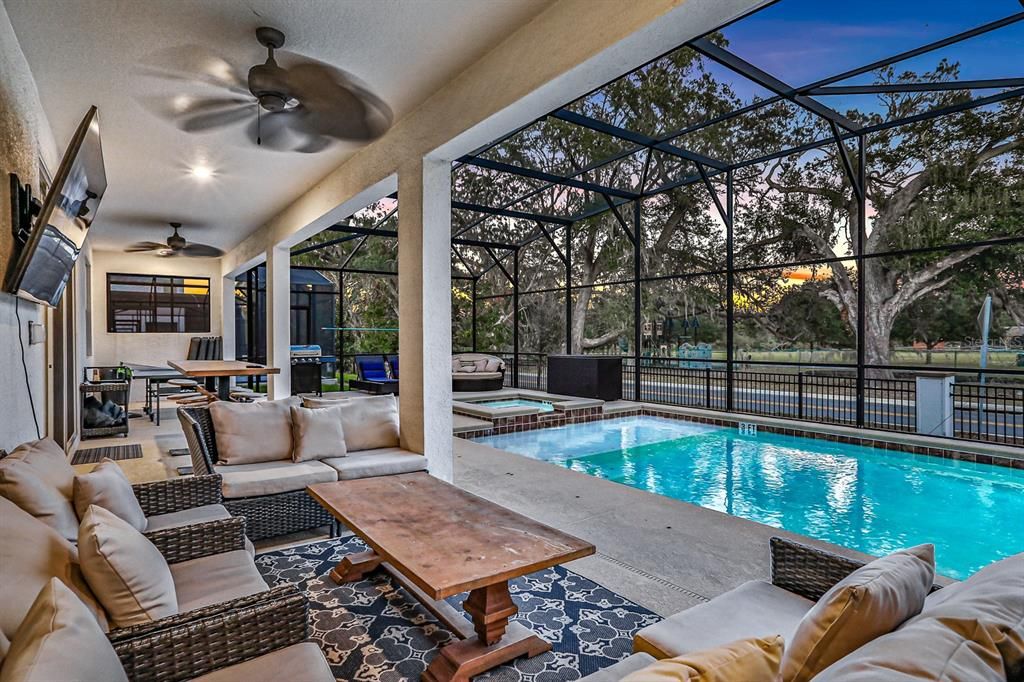 Active With Contract: $2,200,000 (15 beds, 15 baths, 6304 Square Feet)