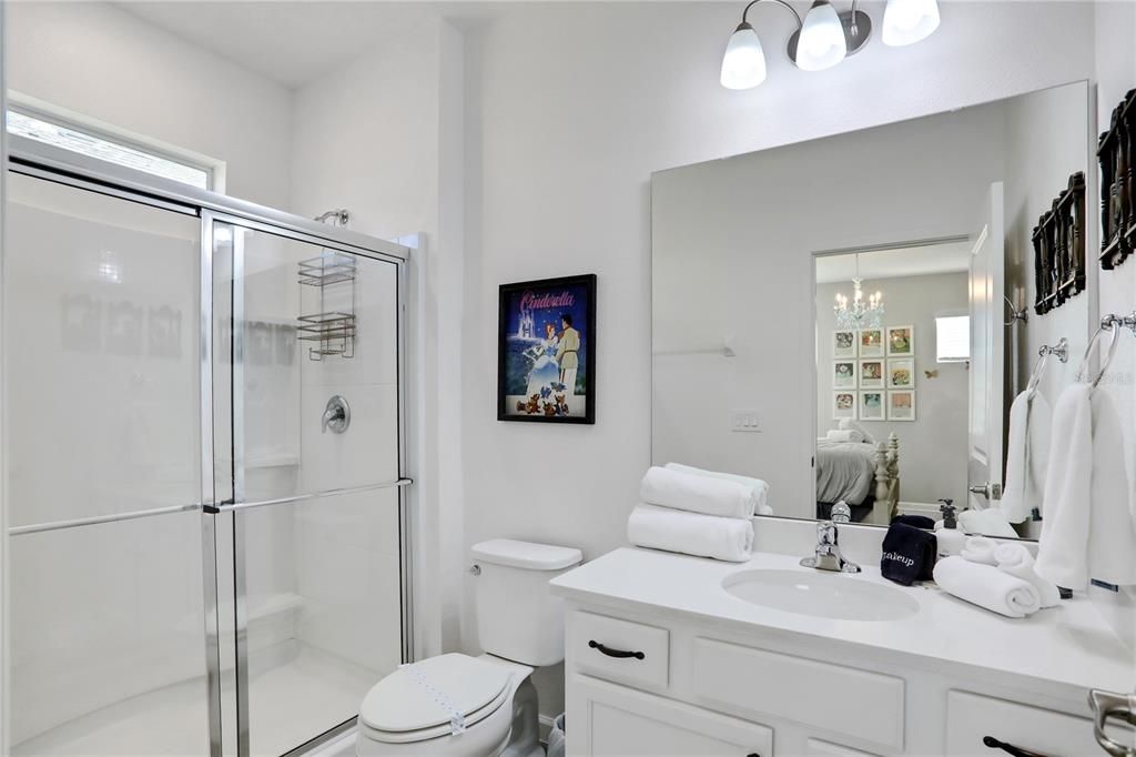 Active With Contract: $2,200,000 (15 beds, 15 baths, 6304 Square Feet)