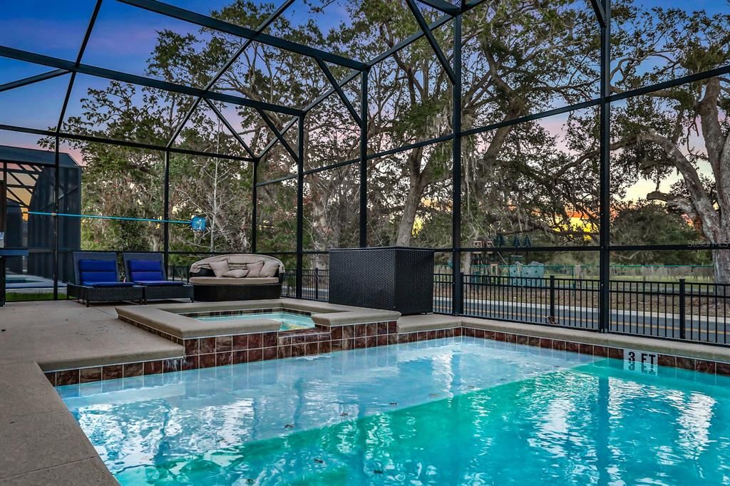 Active With Contract: $2,200,000 (15 beds, 15 baths, 6304 Square Feet)