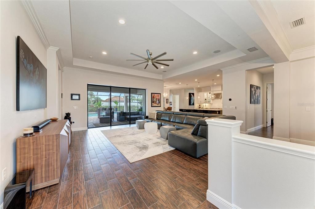 待售: $2,269,000 (4 贝兹, 4 浴室, 3843 平方英尺)