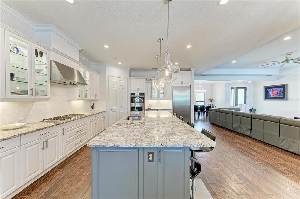 待售: $2,269,000 (4 贝兹, 4 浴室, 3843 平方英尺)