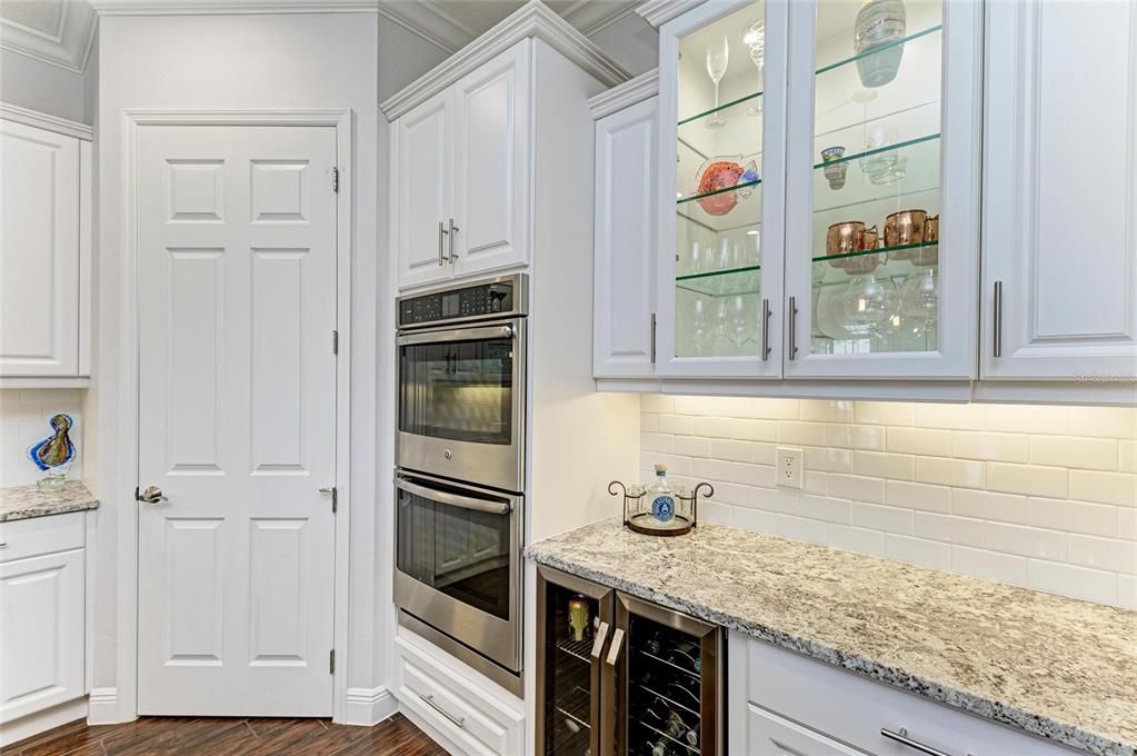 待售: $2,269,000 (4 贝兹, 4 浴室, 3843 平方英尺)