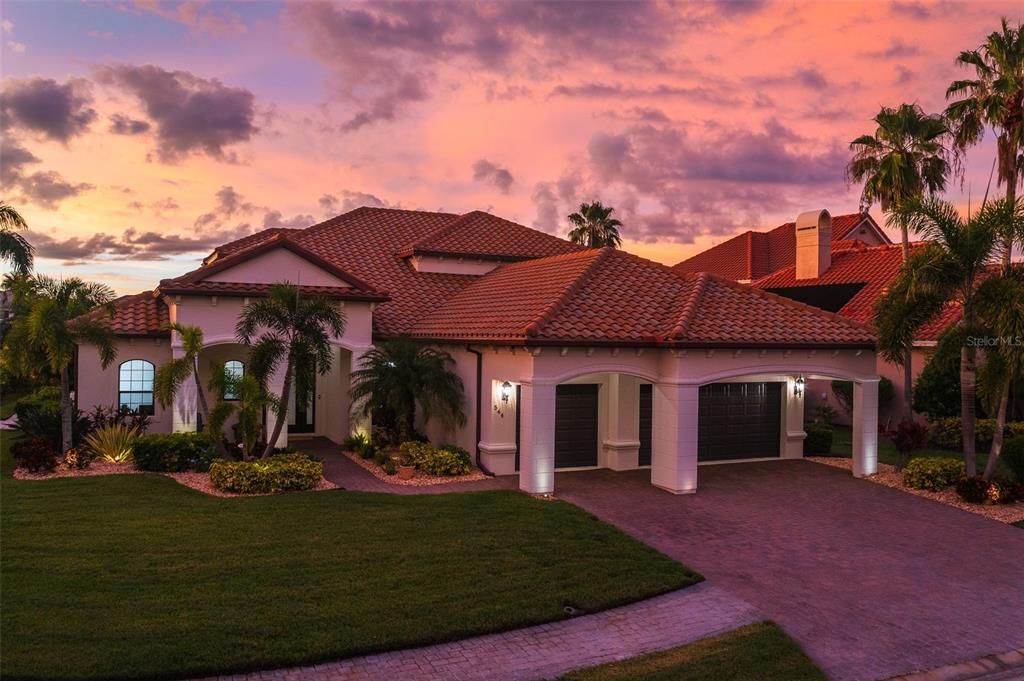 待售: $2,269,000 (4 贝兹, 4 浴室, 3843 平方英尺)