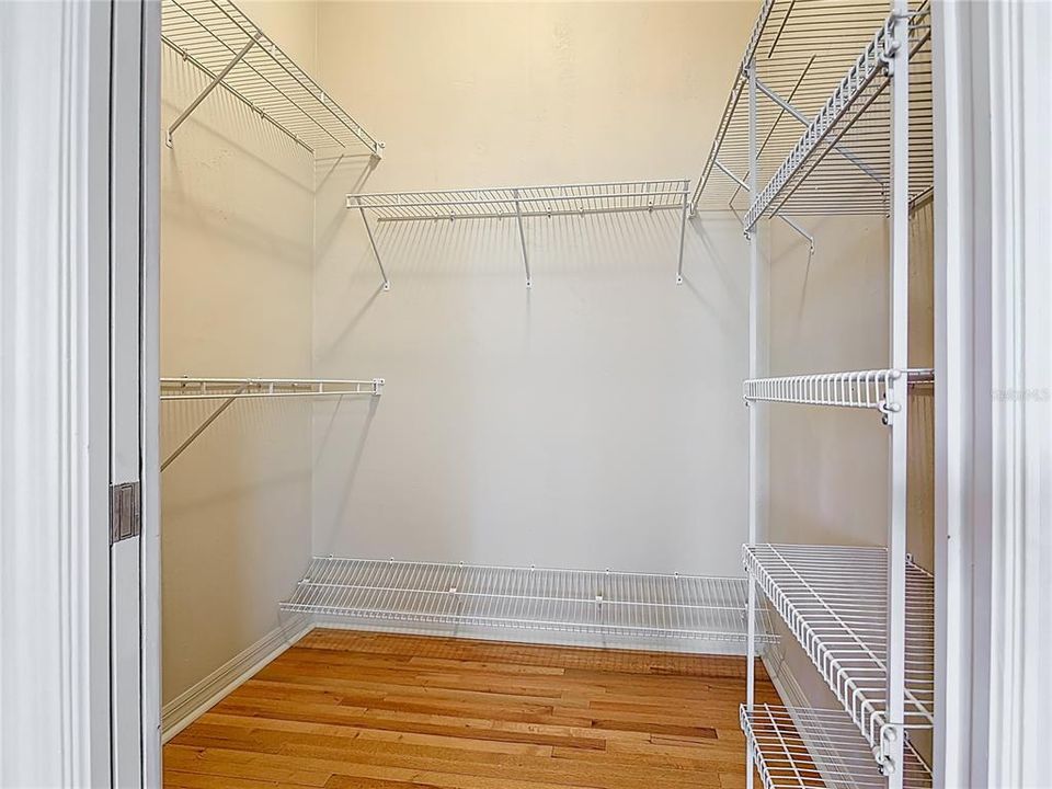 En Venta: $1,194,900 (4 camas, 4 baños, 3876 Pies cuadrados)