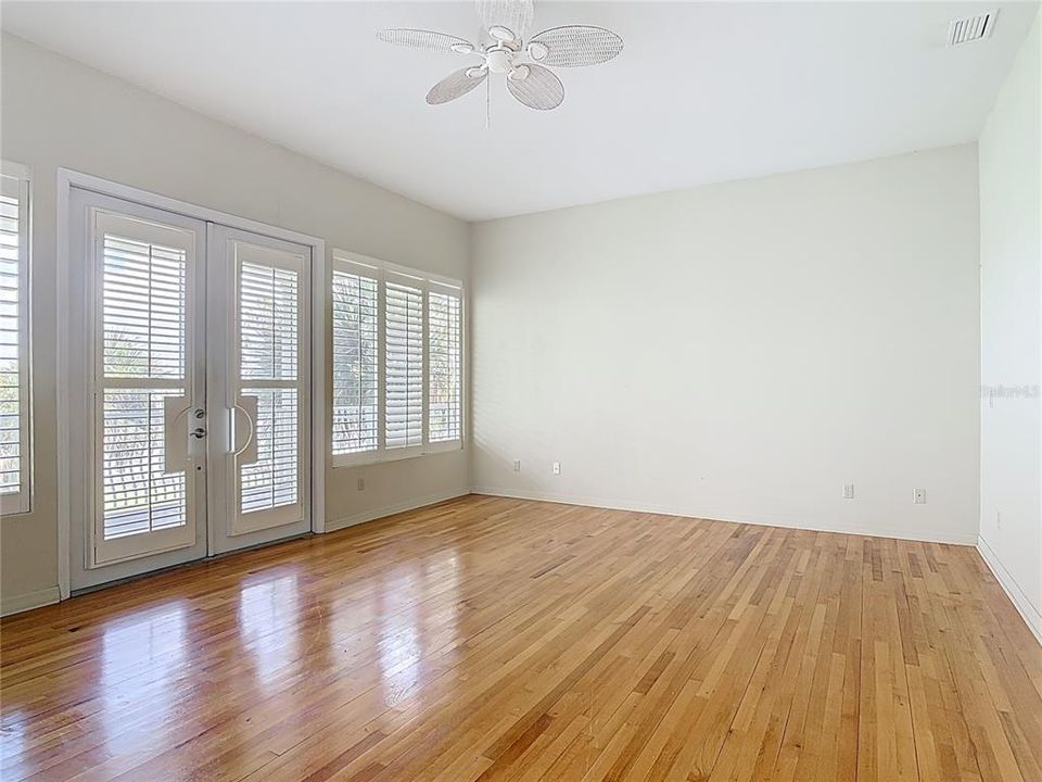 En Venta: $1,194,900 (4 camas, 4 baños, 3876 Pies cuadrados)