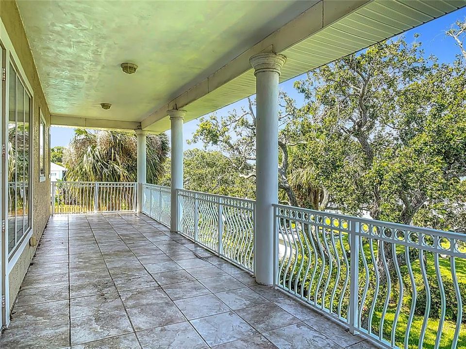 En Venta: $1,194,900 (4 camas, 4 baños, 3876 Pies cuadrados)