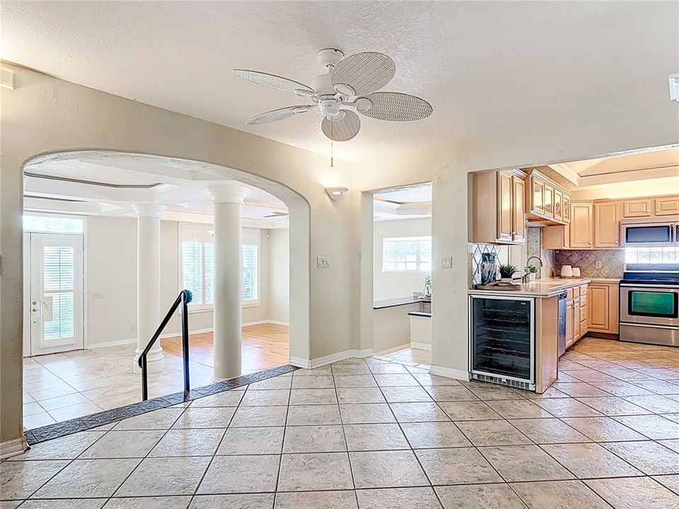 En Venta: $1,194,900 (4 camas, 4 baños, 3876 Pies cuadrados)