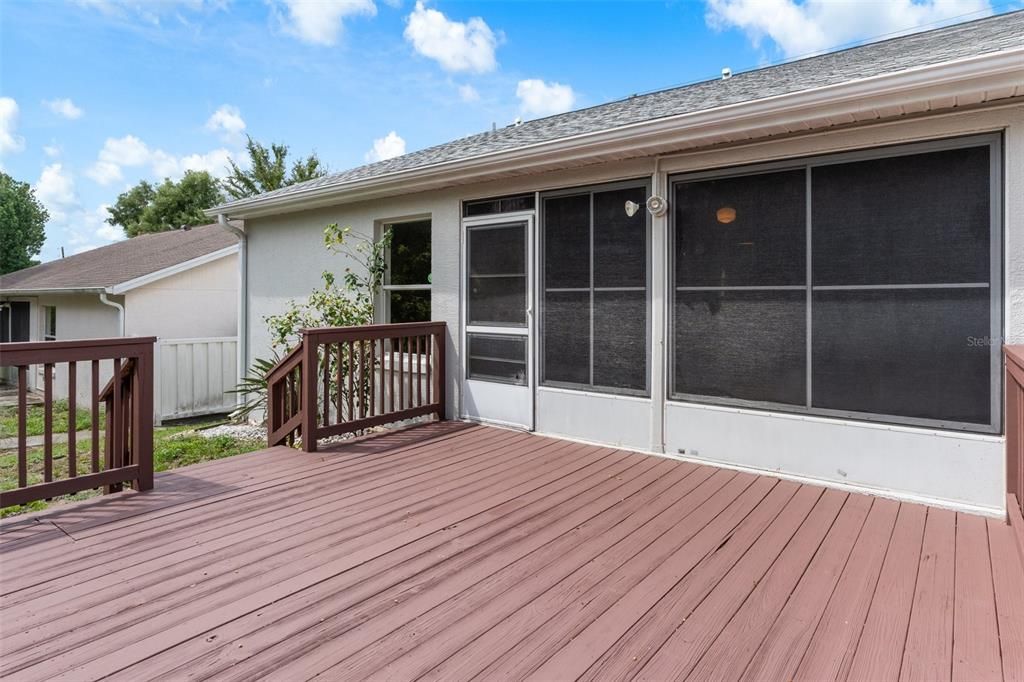 Active With Contract: $210,000 (2 beds, 2 baths, 1740 Square Feet)