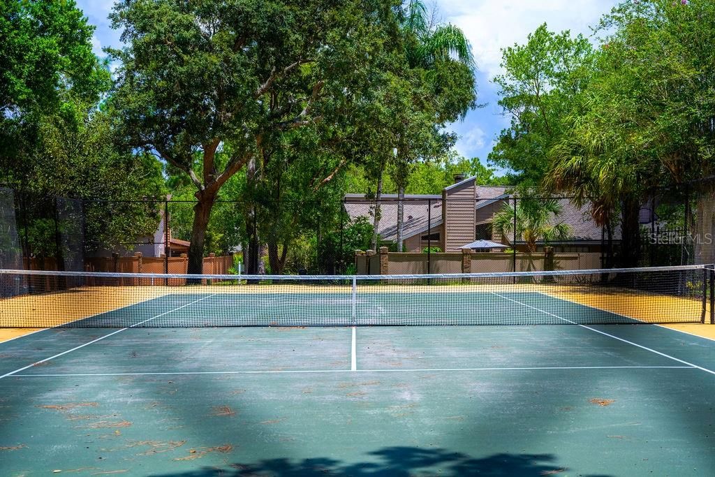 待售: $1,095,000 (3 贝兹, 2 浴室, 2590 平方英尺)