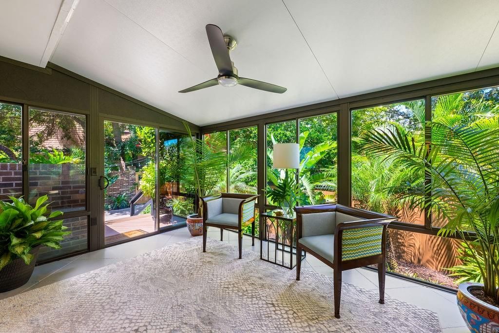 待售: $1,095,000 (3 贝兹, 2 浴室, 2590 平方英尺)