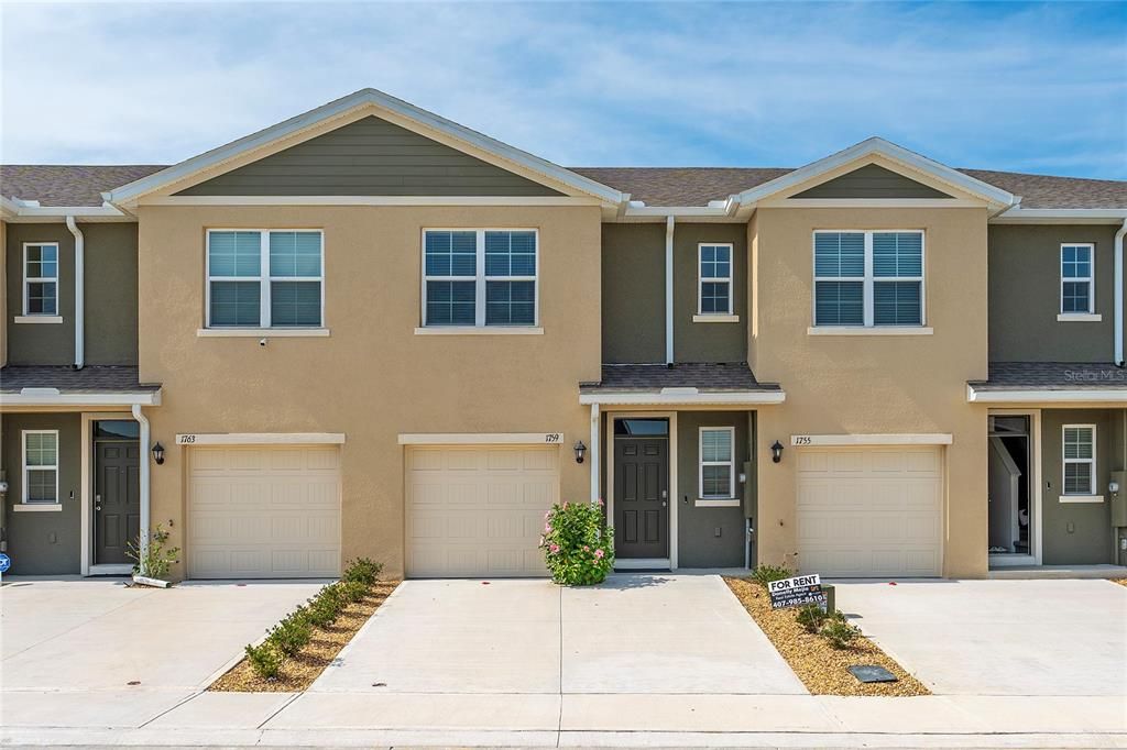 Recientemente alquilado: $1,850 (3 camas, 2 baños, 1488 Pies cuadrados)