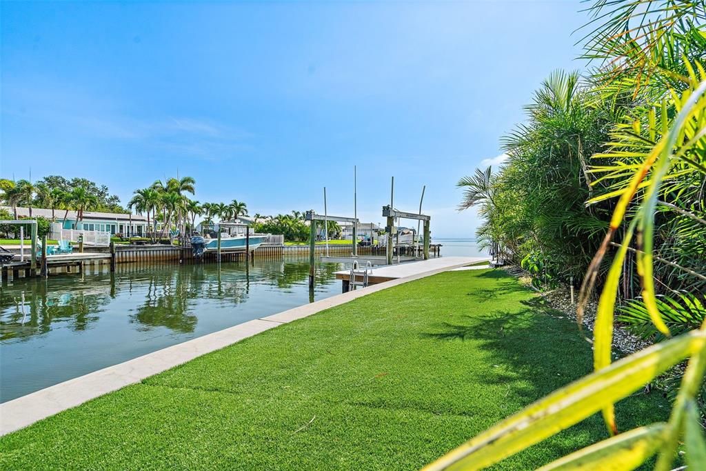 待售: $2,999,000 (4 贝兹, 4 浴室, 3960 平方英尺)