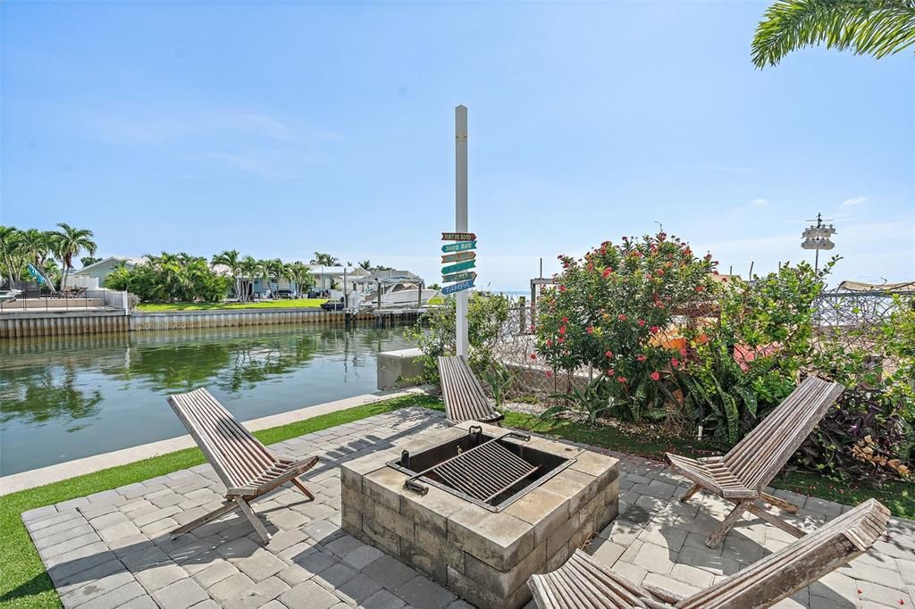 待售: $2,999,000 (4 贝兹, 4 浴室, 3960 平方英尺)