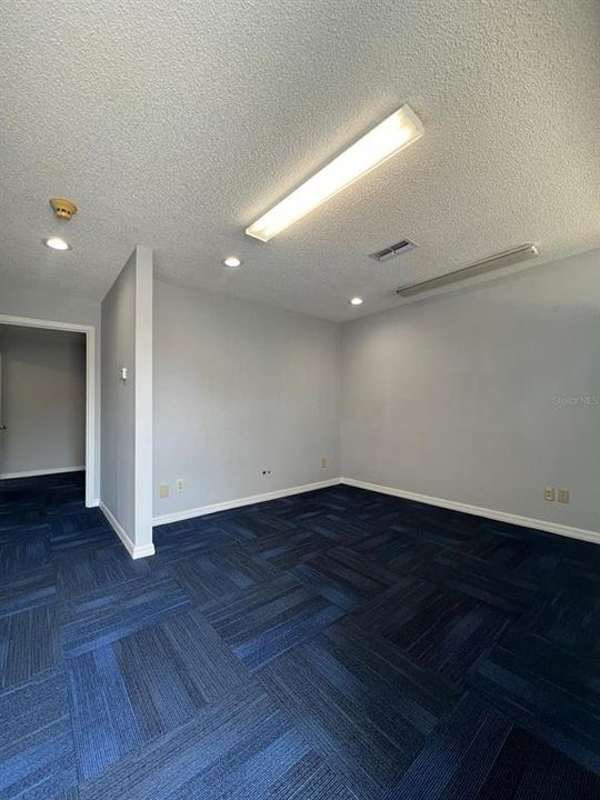 待售: $21,600 (0 贝兹, 0 浴室, 1320 平方英尺)