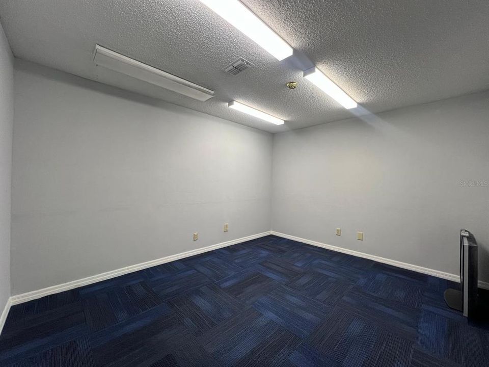 待售: $21,600 (0 贝兹, 0 浴室, 1320 平方英尺)