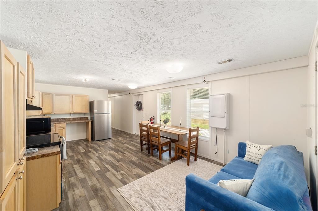 En Venta: $122,900 (3 camas, 2 baños, 952 Pies cuadrados)