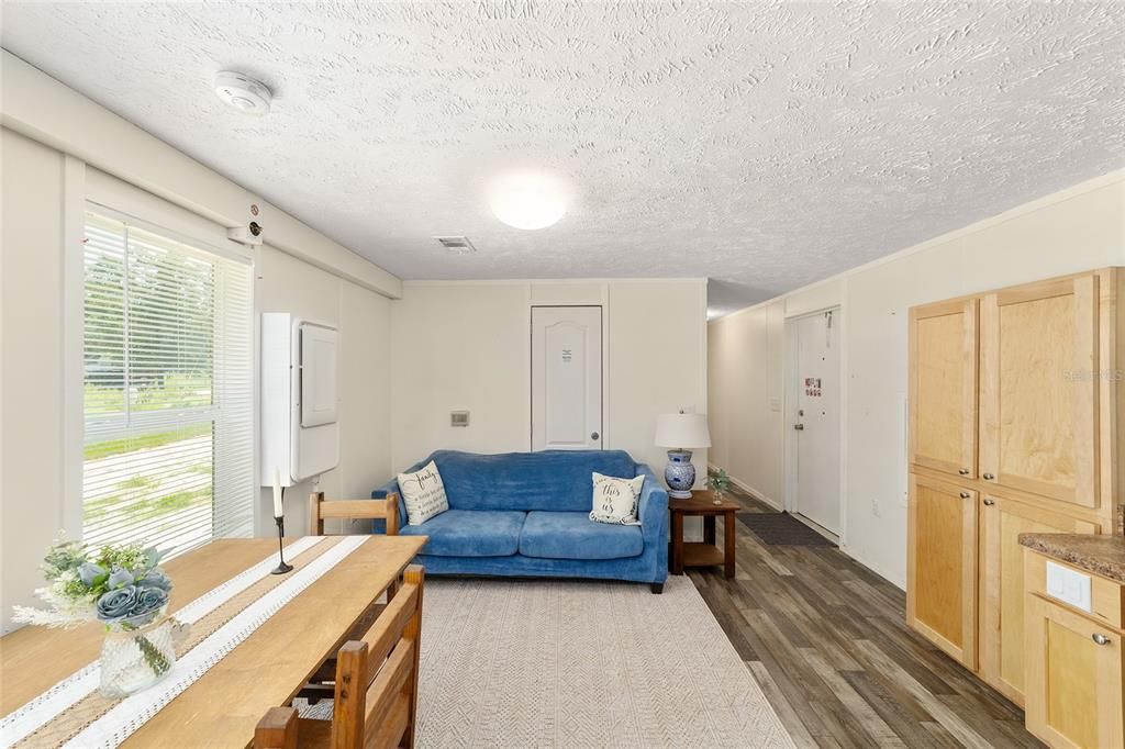 En Venta: $122,900 (3 camas, 2 baños, 952 Pies cuadrados)