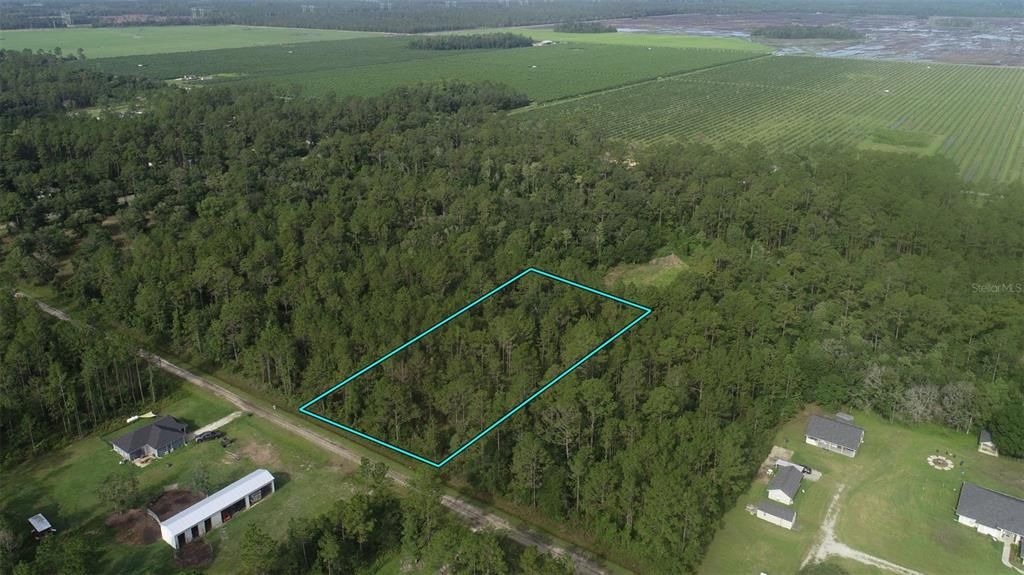 Vendido Recientemente: $27,000 (1.14 acres)