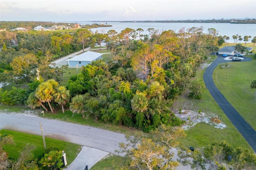 For Sale: $1,750,000 (2.06 acres)