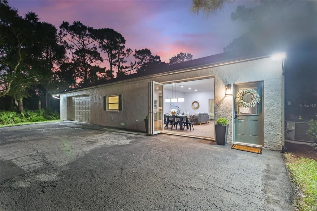 En Venta: $1,899,000 (5 camas, 3 baños, 3033 Pies cuadrados)